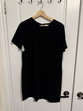 Babaton Black Short Sleeve Dress